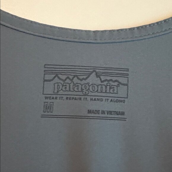 Patagonia Women’s Fleetwith Jumpsuit Size Medium - Picture 7 of 7